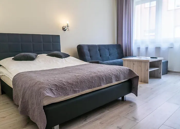 Arka - Pokoje Z Osobnymi Wejsciami Na Parterze